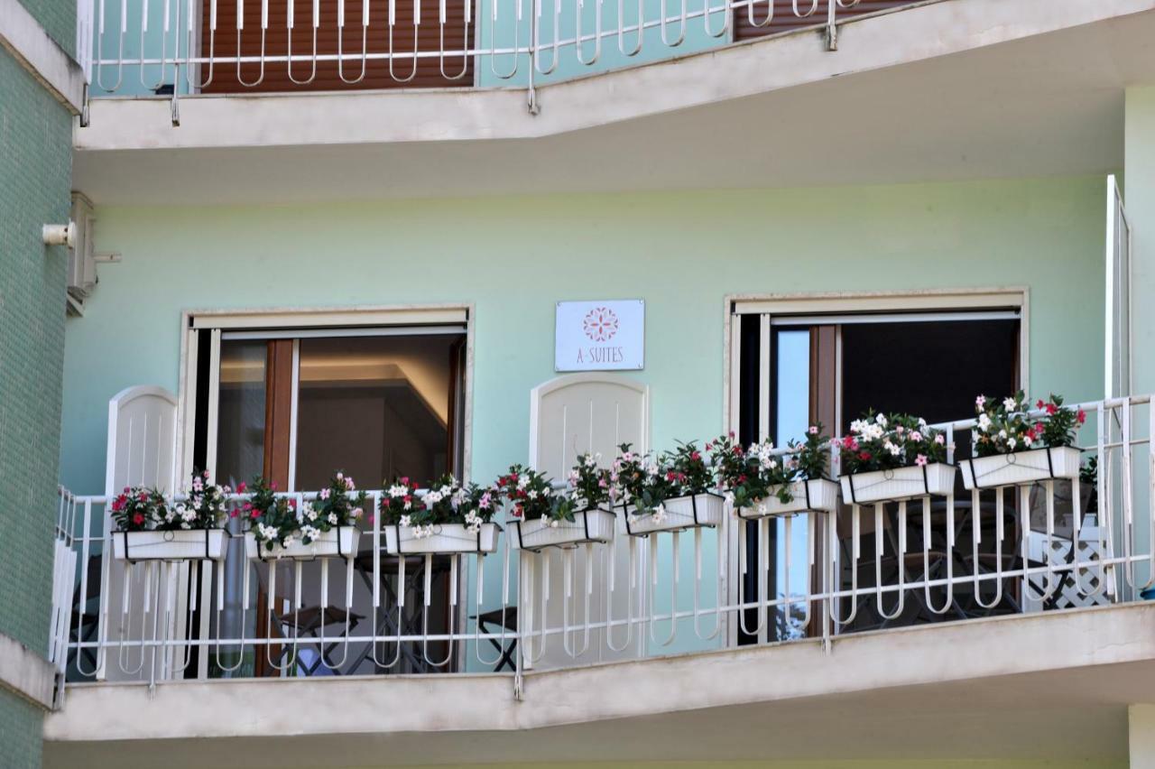 A Suites Σορέντο Εξωτερικό φωτογραφία
