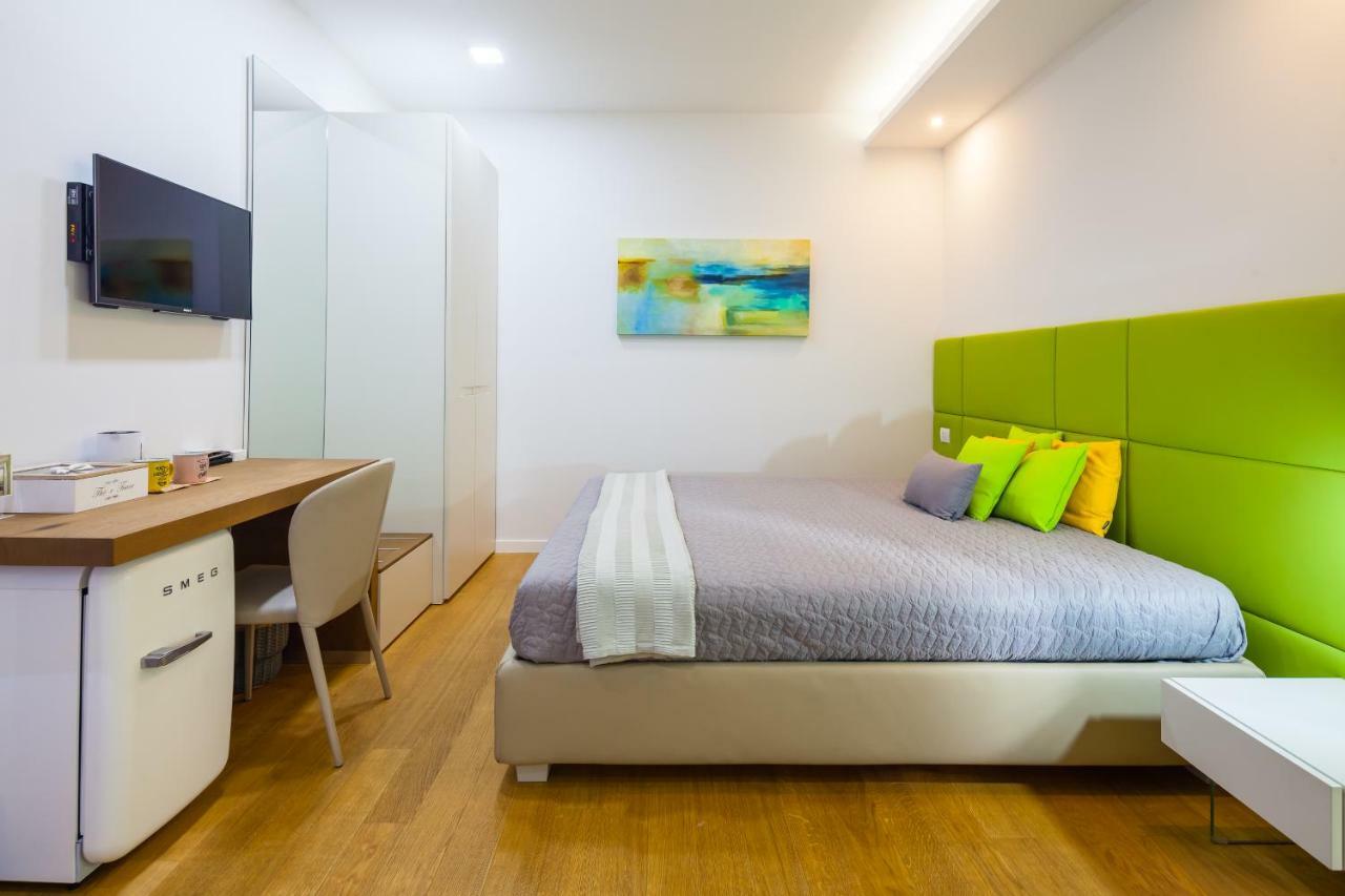 A Suites Σορέντο Εξωτερικό φωτογραφία