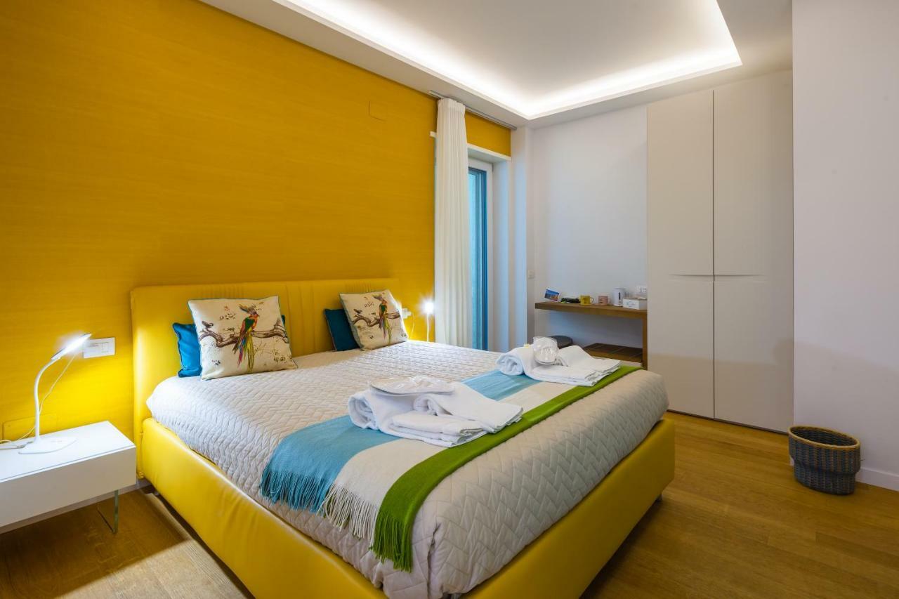 A Suites Σορέντο Εξωτερικό φωτογραφία